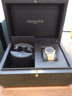 オーデマピゲロイヤルオーク26574OR.OO.1220OR.02