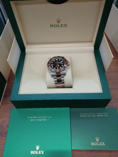 ロレックスGMTマスター126711CHNR
