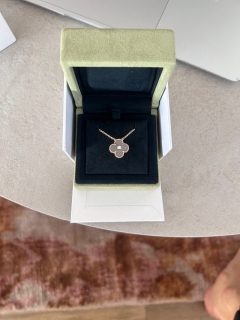 ヴァンクリーフ＆アーペル