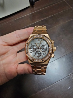 オーデマピゲロイヤルオーク26715OR.ZZ.1356OR.01